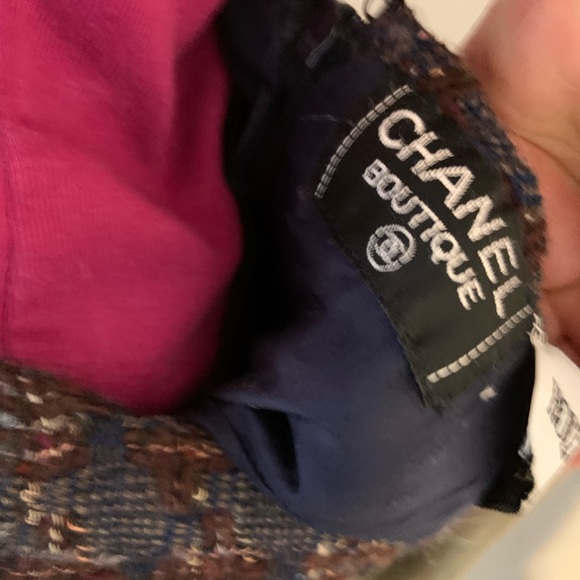 Chanel Classic Boucle Skirt Suit Jacket 38 Bust 40 - Picture 14 of 16